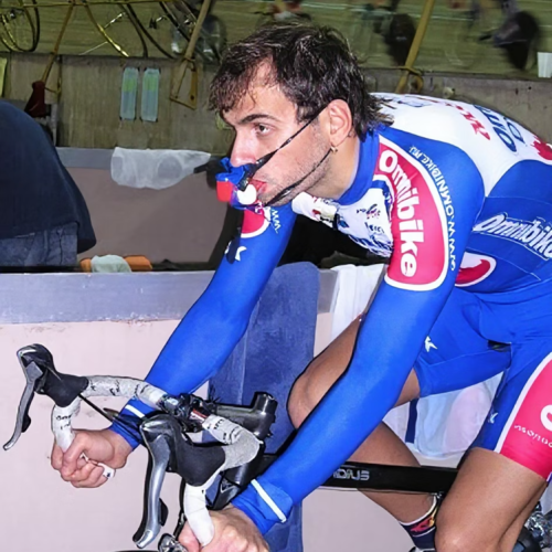 Professional athlete with O2Champ breathing trainer